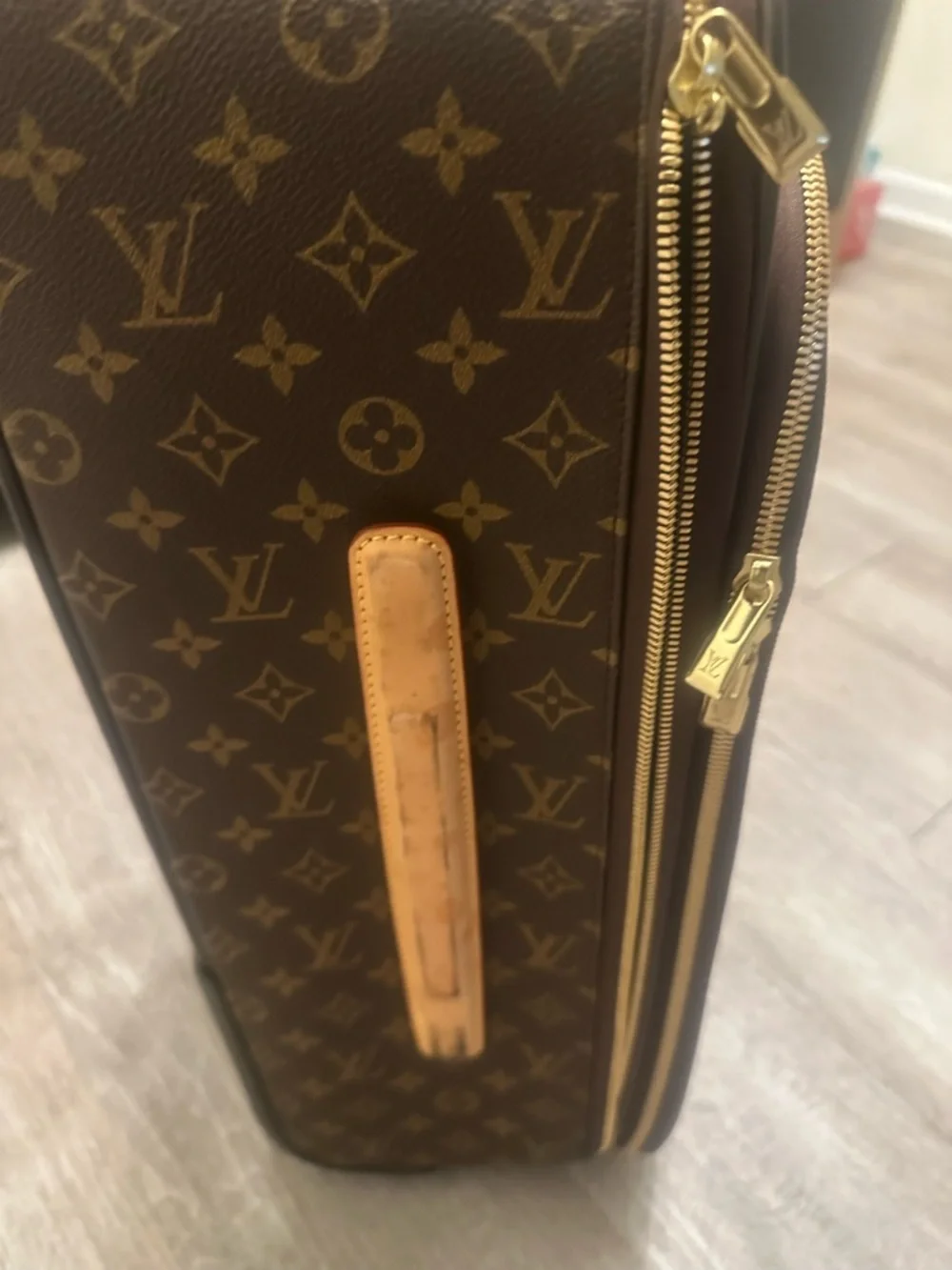 Louis Vuitton Monogram Canvas Travel Organizer - Brown with Gold Hardware - Picture 10 of 15